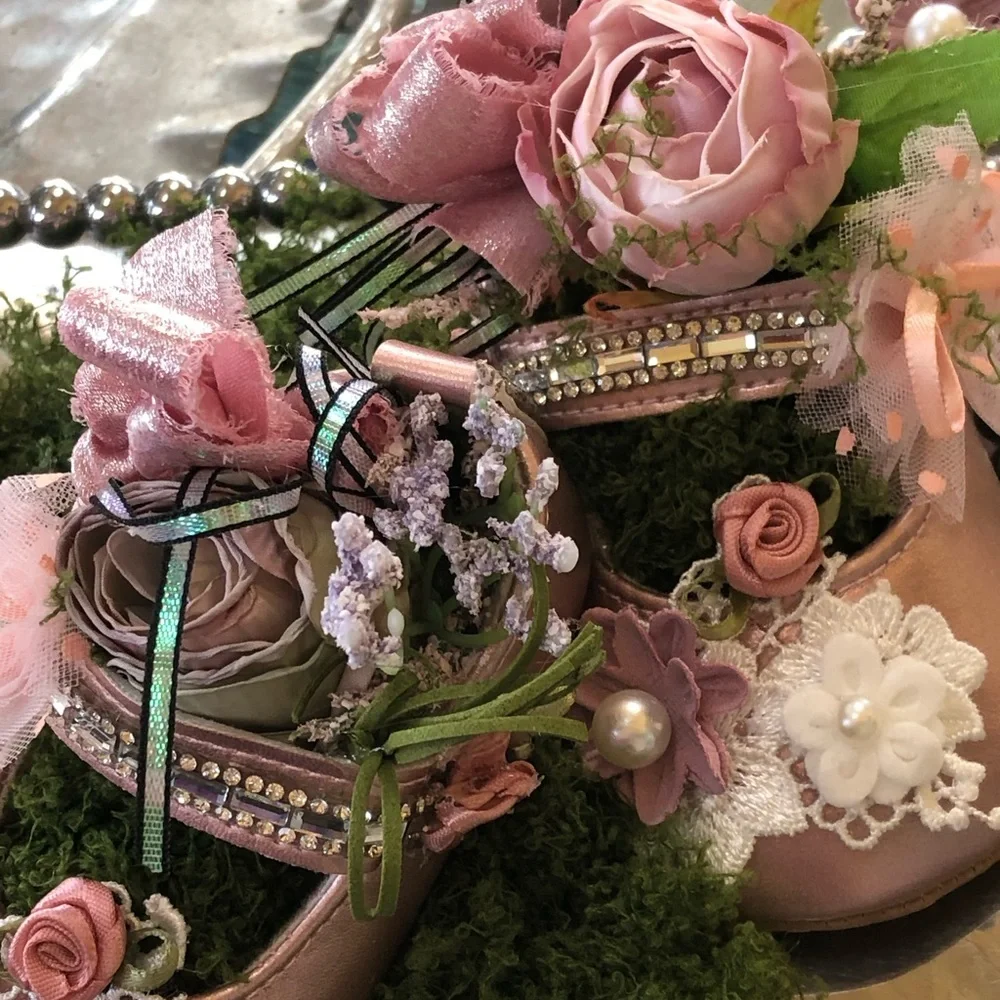 Floral Decorated Baby Shoes